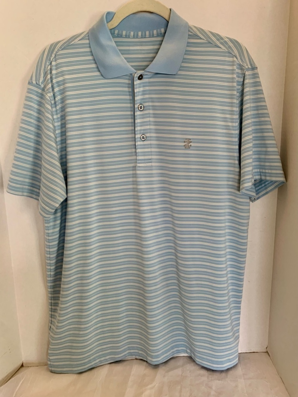 IZOD Light Blue Striped Polo Shirt - Men's Casual Golf Polo. Medium